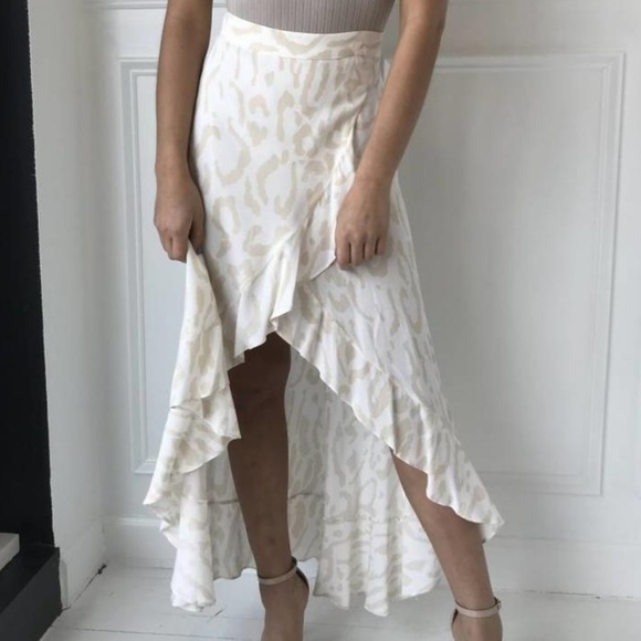 OnTwelve Tulip Maxi Skirt - Picture 4 of 6